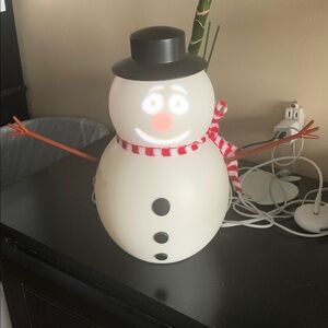 Festive Singing Snowman